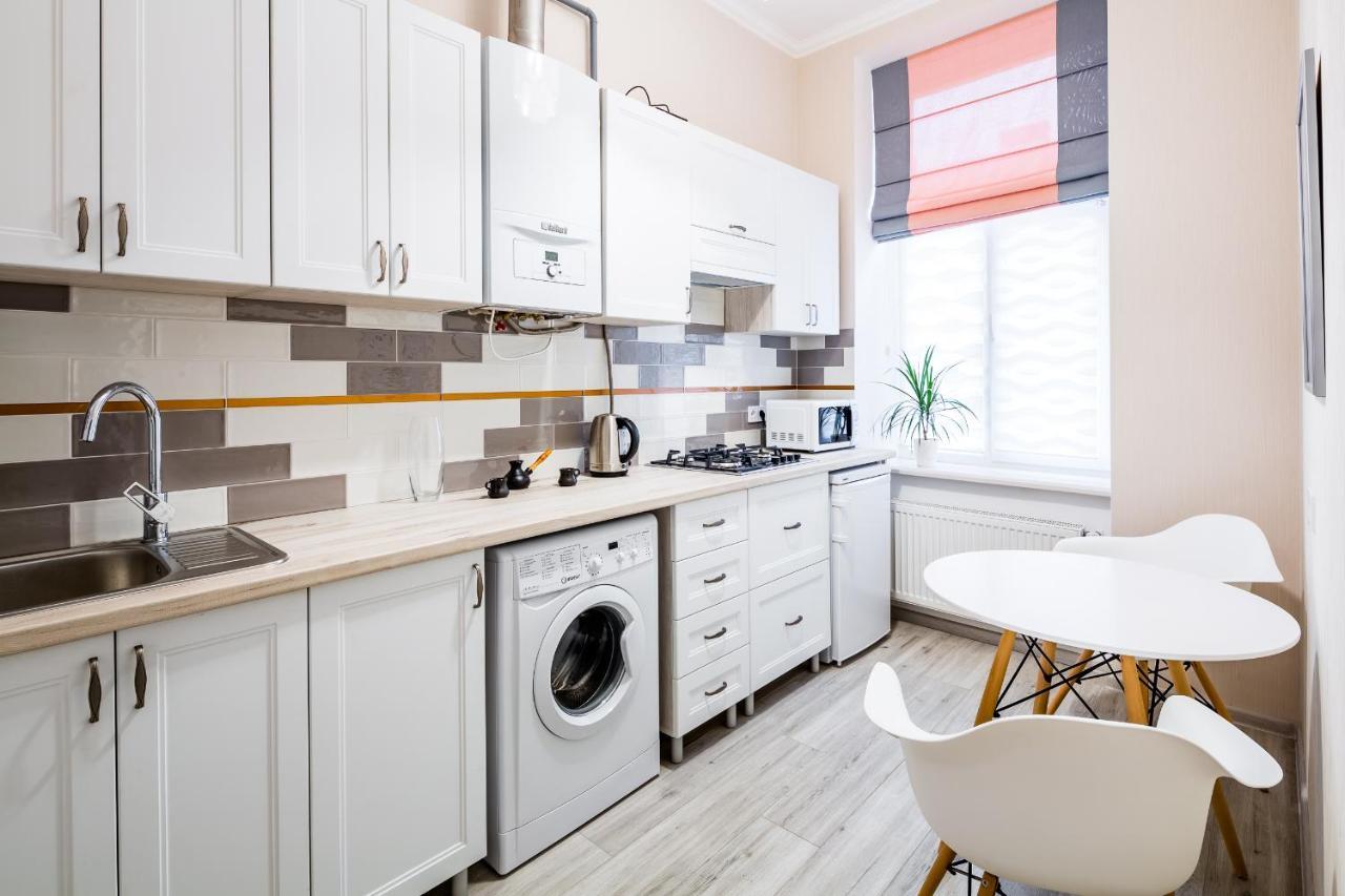 Old Town Cosy Apartment Lviv Dış mekan fotoğraf